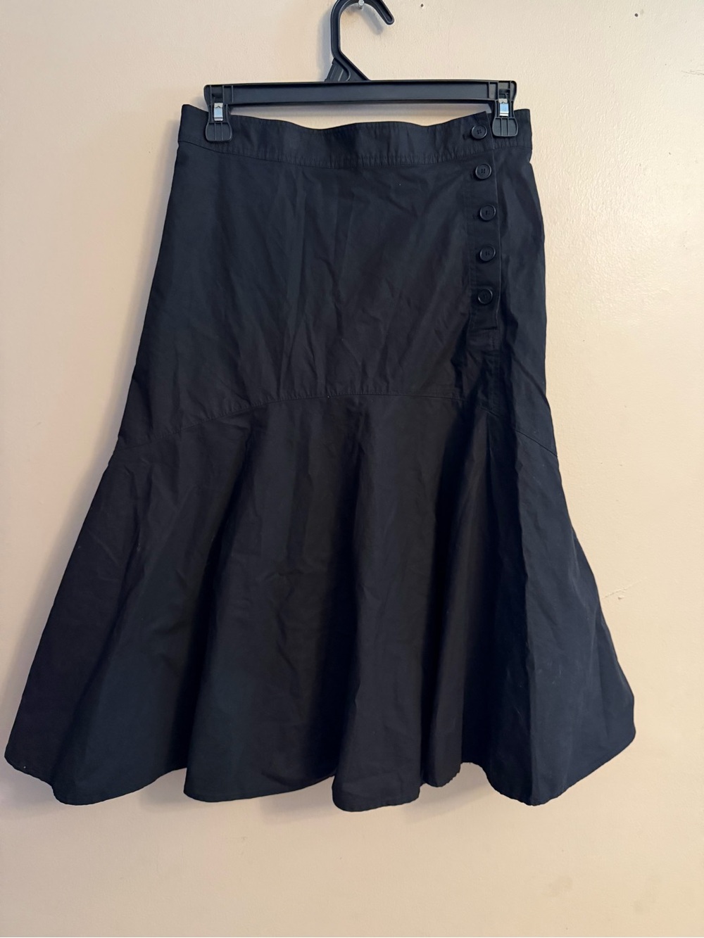 Gerard Darel Black A-Line Midi Skirt with Side Buttons